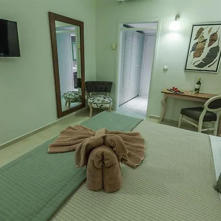 Hotel Kassandra Mare 4*