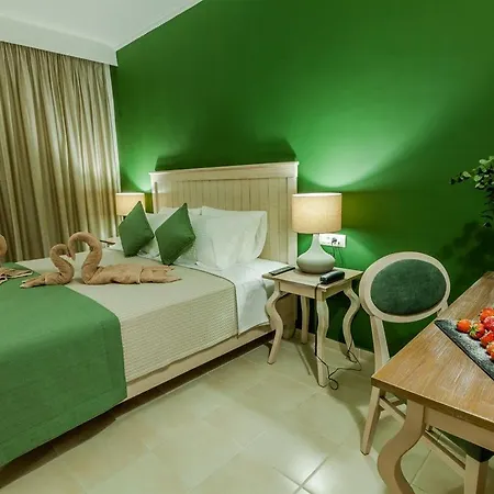 Hotel Kassandra Mare