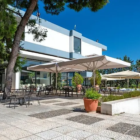 Kassandra Mare Hotel