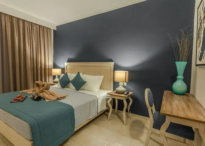 Hotel Kassandra Mare