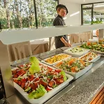 Hotel Kassandra Mare 4*