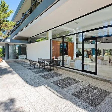 Kassandra Mare Otel 4*