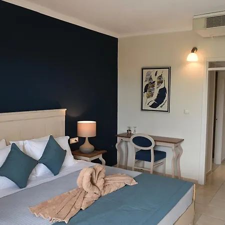Kassandra Mare Otel