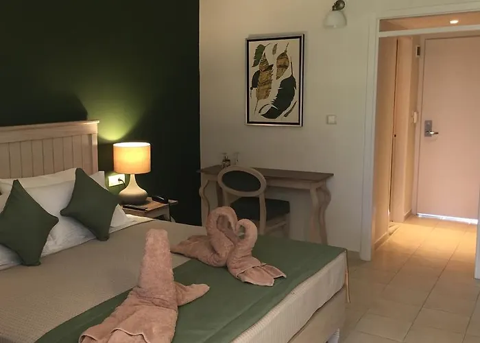 Kassandra Mare Hotel